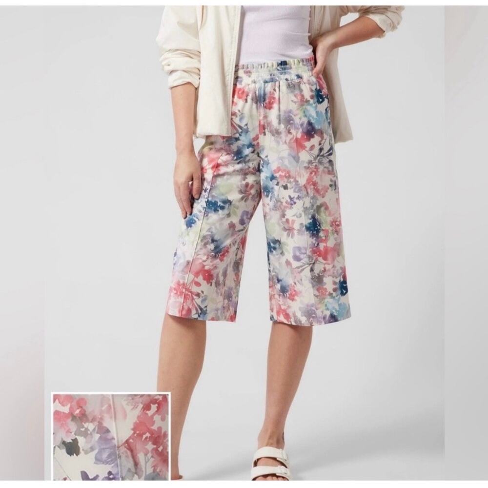 Athleta Shorts Women Small White Floral Savannah Bermuda Pull On Flower Athletic